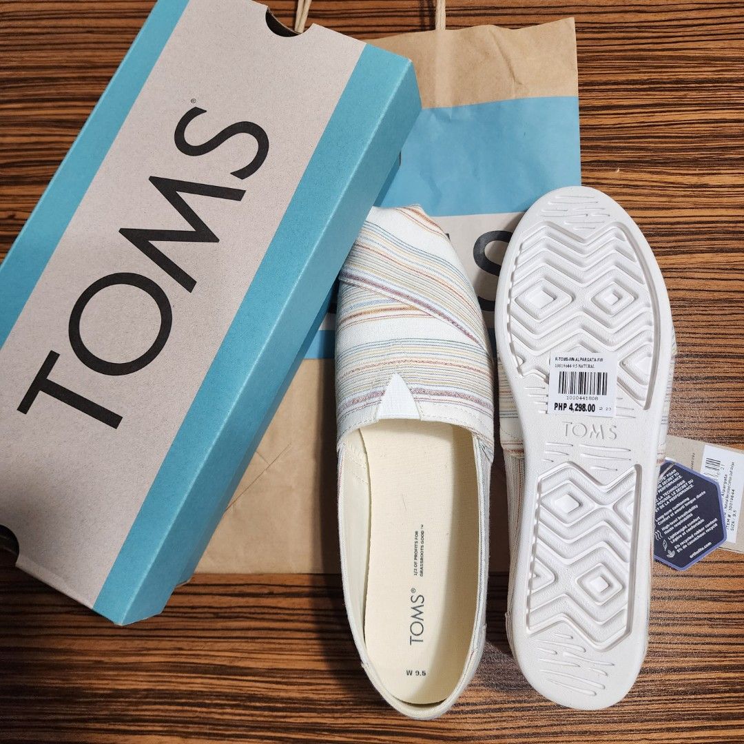 Toms WMN 9.5 Women s Fashion Footwear Flats Sandals on Carousell