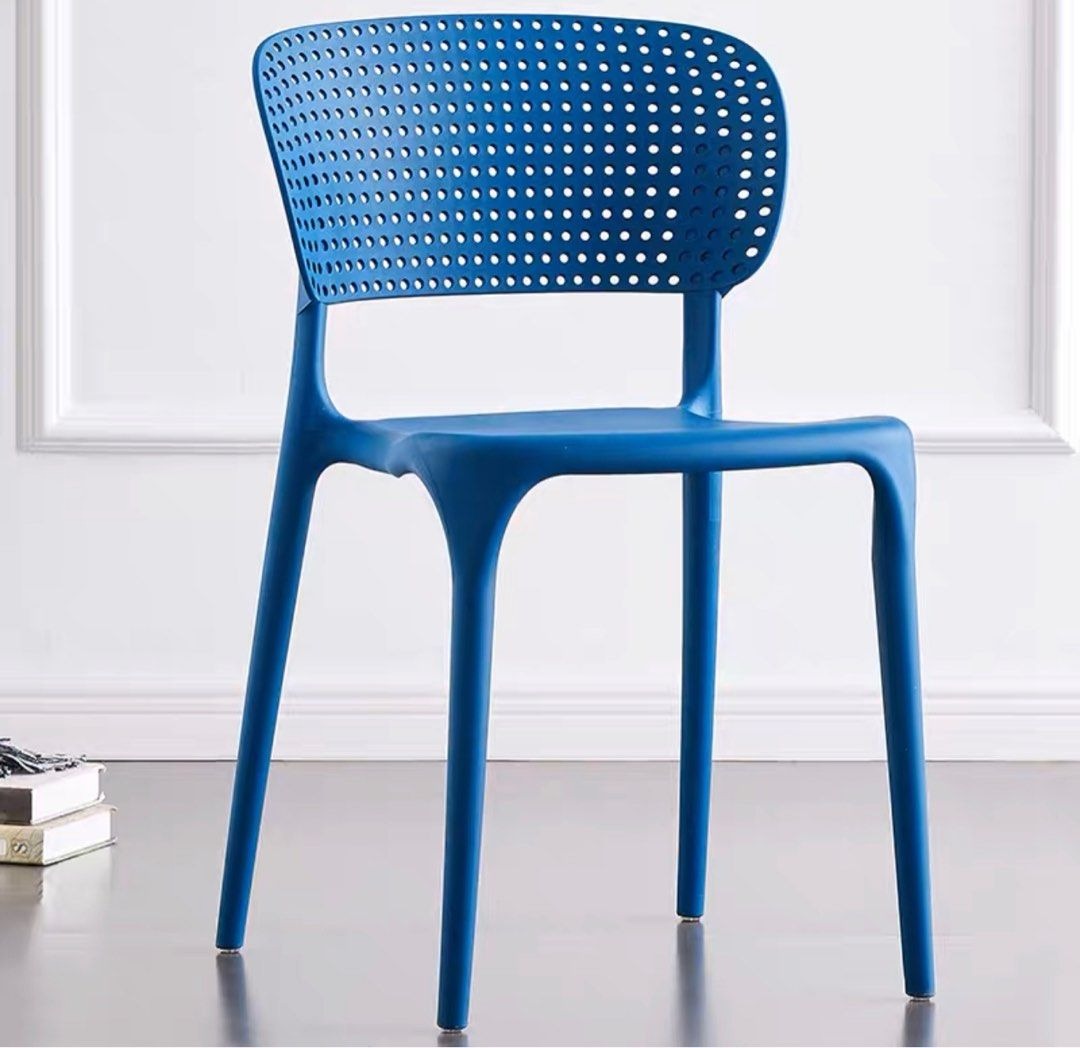 Modern deals stackable chairs