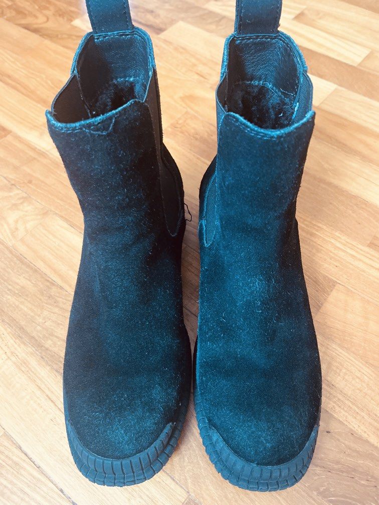 ugg classic 43
