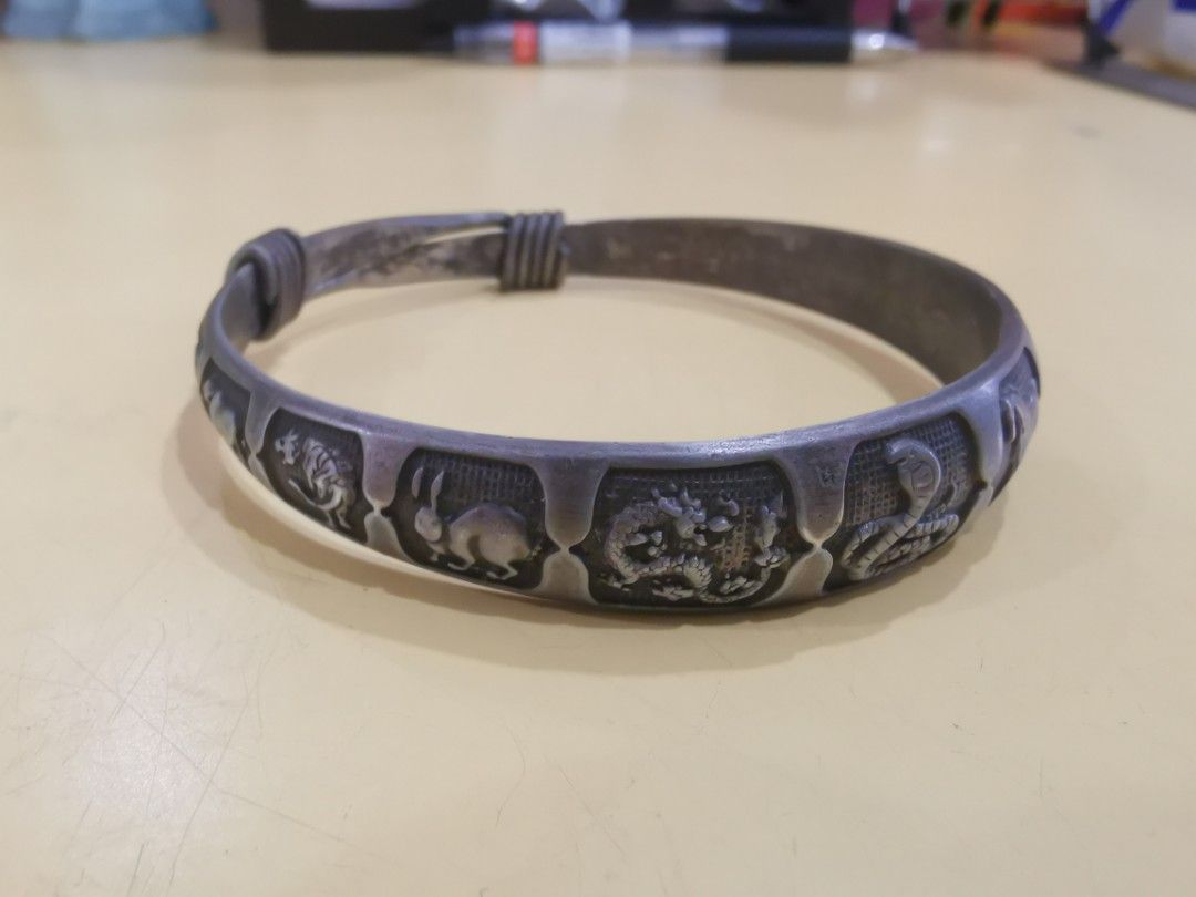 Retro bangles online