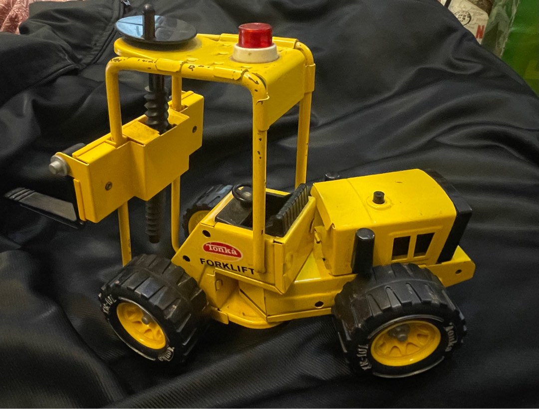 VINTAGE TOY! TONKA Forklift, Hobbies & Toys, Toys & Games on Carousell