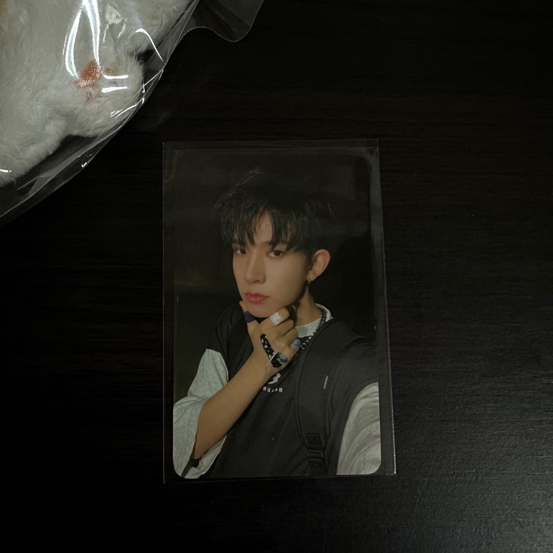 wts lfb heeseung engene zone bkk pc, Hobbies & Toys, Memorabilia