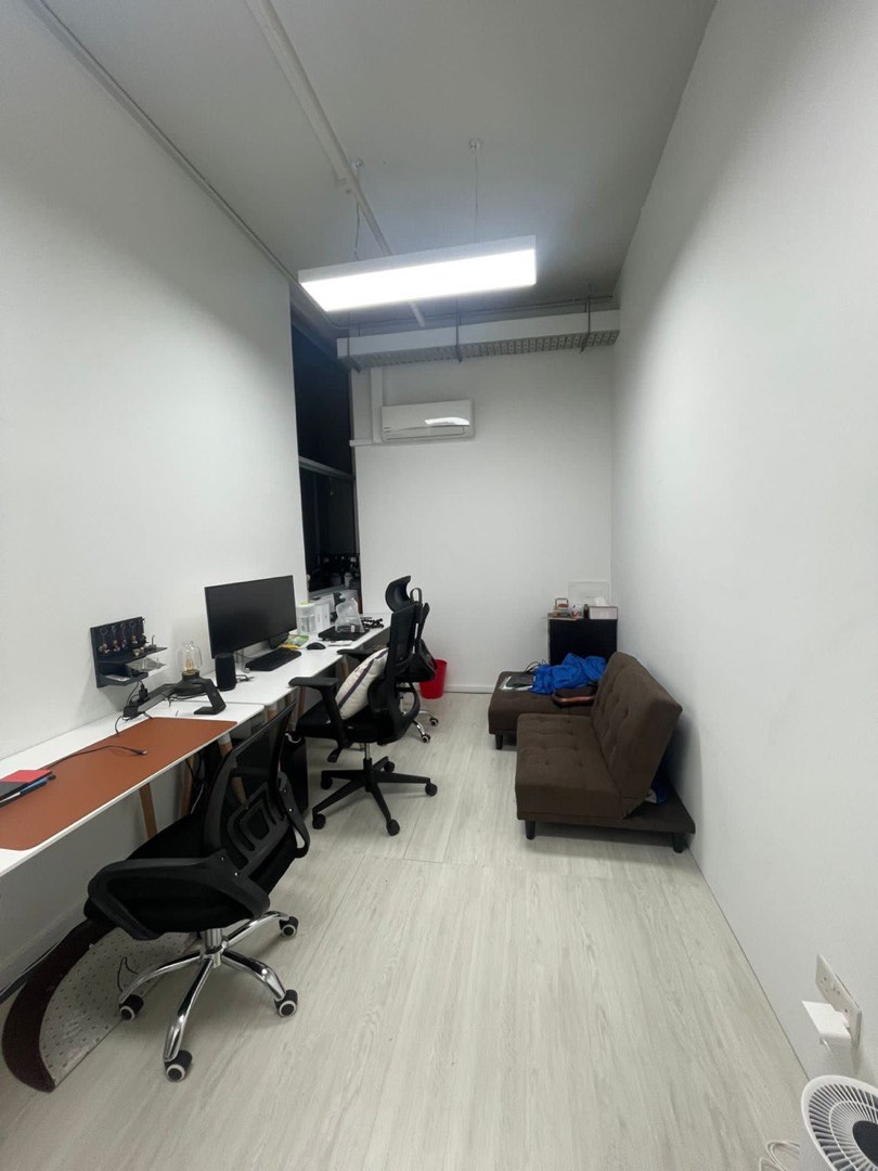(Category: ) located in . Submitted by xavierljc (Listing ID 1266939837, Image 1). Description: .
