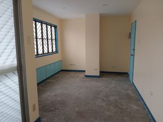 25 sqm commercial office space for rent