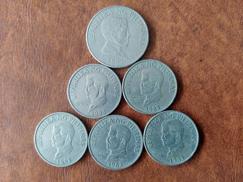 50 Sentimo 1983 Lettering Error, 1 Piso 1987 Others, Hobbies & Toys ...