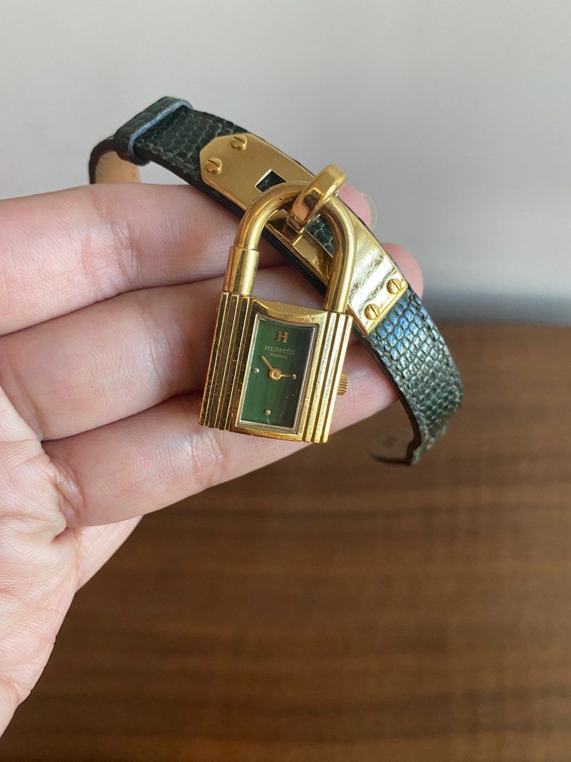 96% NEW HERMES KELLY WATCH 20x20mm LIZARD, Luxury, Watches  display picture 3