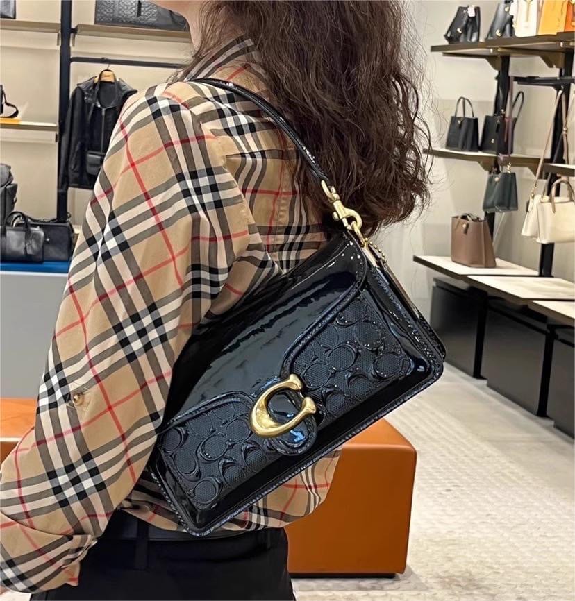 Coach tabby leather shoulder bag best sale
