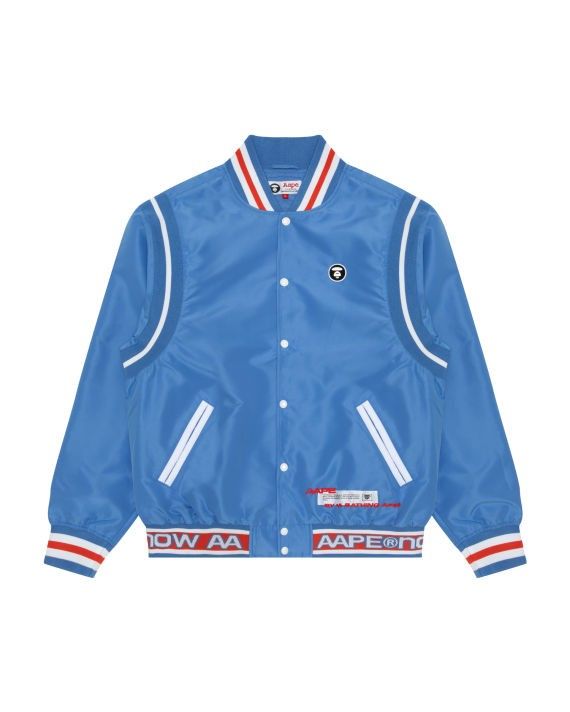 Baseball Jacket （分類：外套及戶外衣服）位於 Hong Kong。 由 2021tkc 提交（商品編號 1266937387，圖片 1）。簡介： 順豐到付 ⭕ 二手物品買賣 完美主義者慎購😄 ⭕售出貨品 恕不退換☺️。