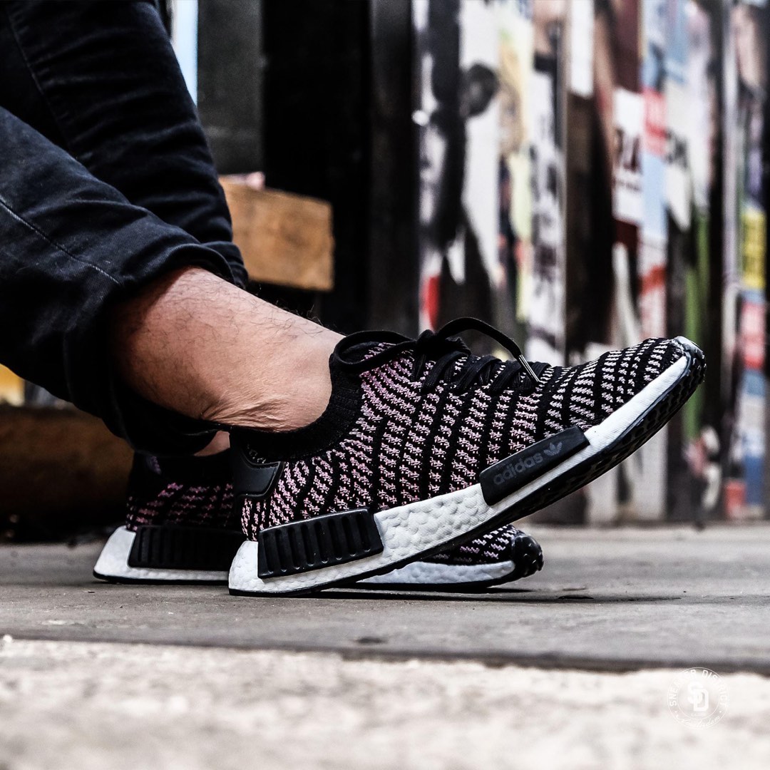 Nmd_r1 stlt primeknit cheap shoes core black