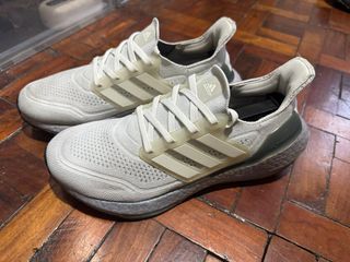 Adidas Ultraboost 21 (US 7.5)