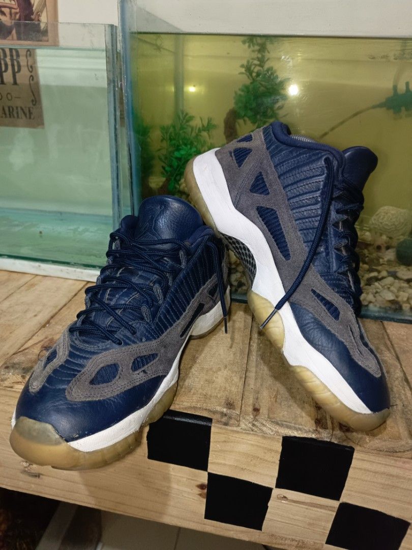 Jordan 11 low obsidian clearance