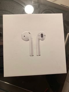 AirPods 2nd Gen (Right Piece and Charging Case)