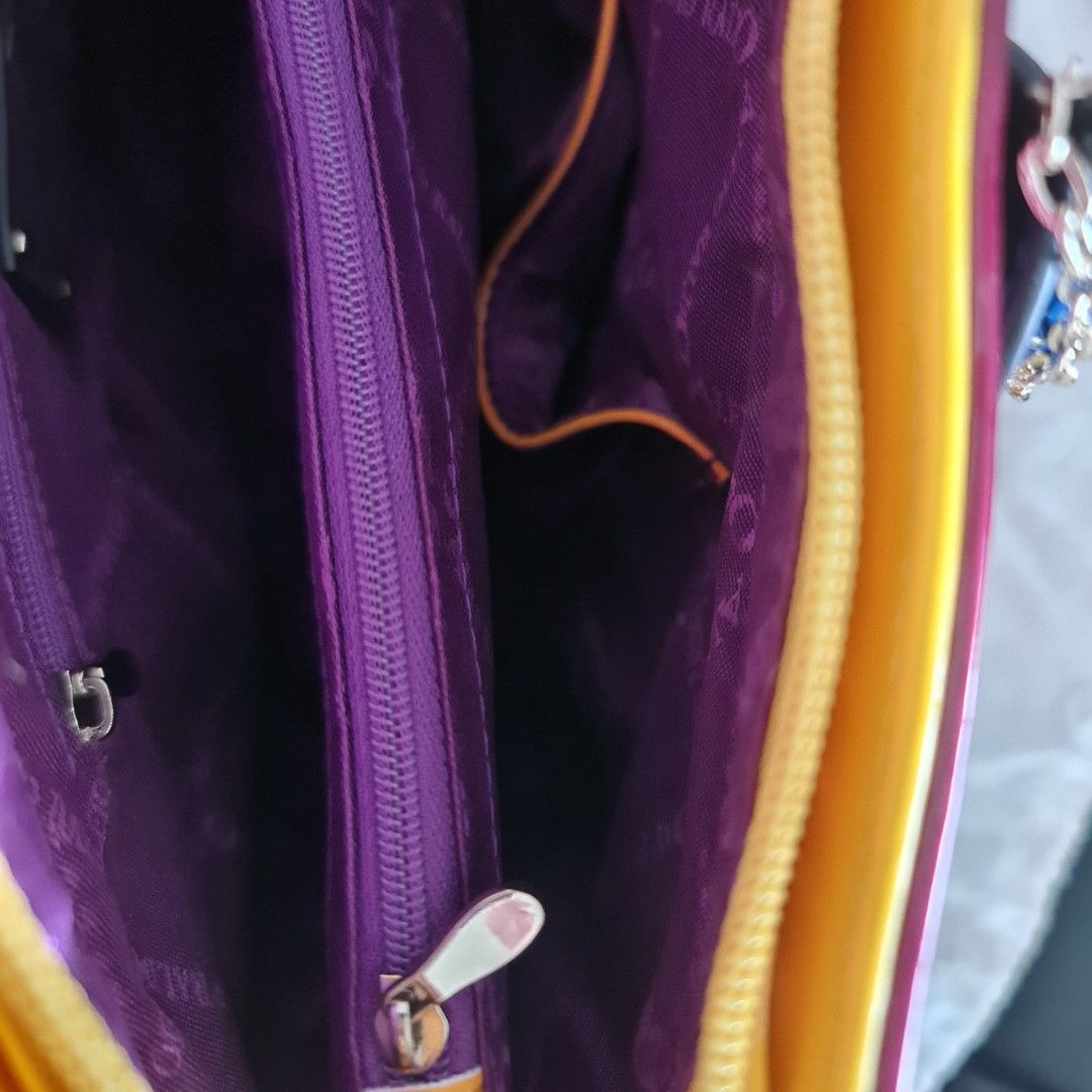 Alfio Raldo Maroon Yellow Bag