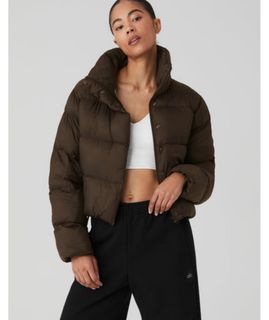 (Category: ) located in . Submitted by closetdiscount (Listing ID 1266833093, Image 1). Description: .