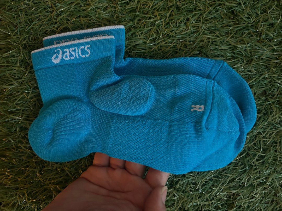 Authentic BNIB ASICS Elite Pro Pad Socks