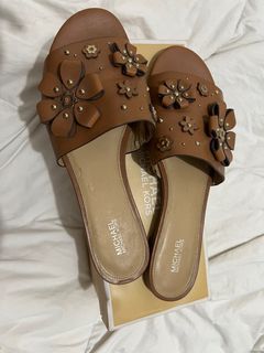 (Category: ) located in . Submitted by mystyleph (Listing ID 1266941374, Image 1). Description: .