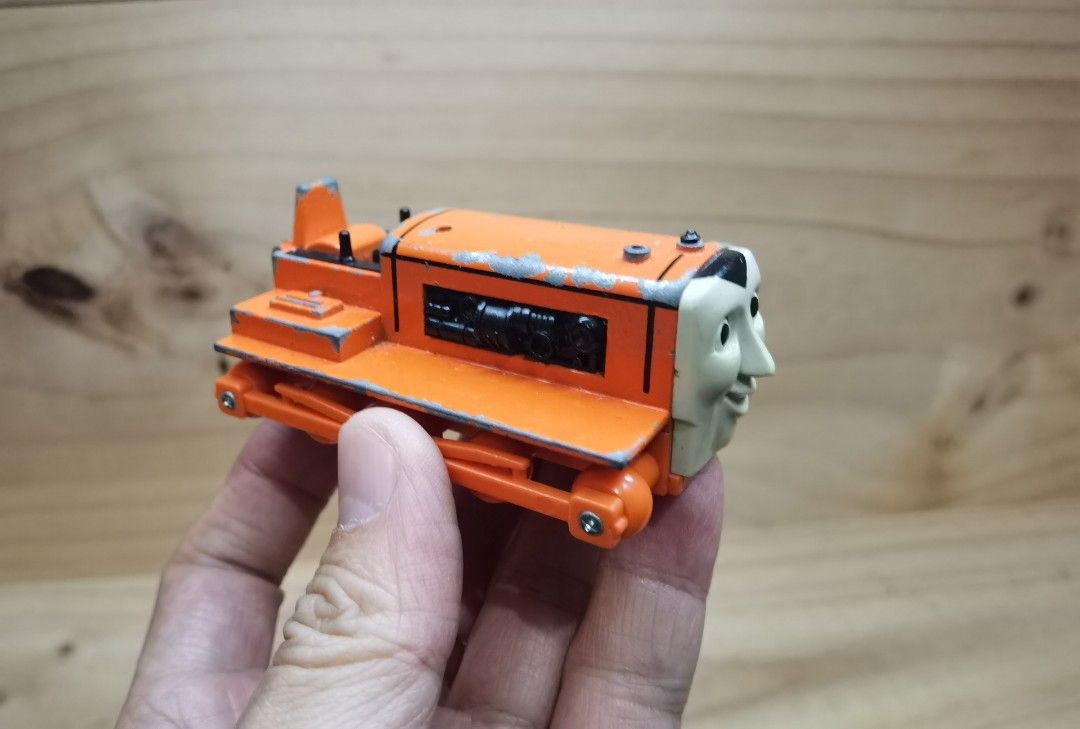 Bandai 1992 Vintage Thomas and Friends - Terence, Hobbies & Toys, Toys