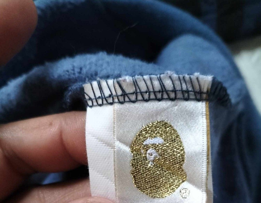 Bape hoodie discount wash tag