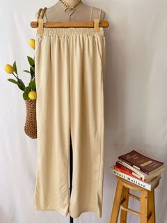 (Category: ) located in . Submitted by rrppreloved (Listing ID 1266975611, Image 1). Description: .