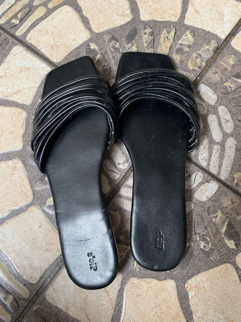 Black discount string sandals