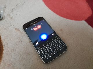 Blackberry Classic / Q20
