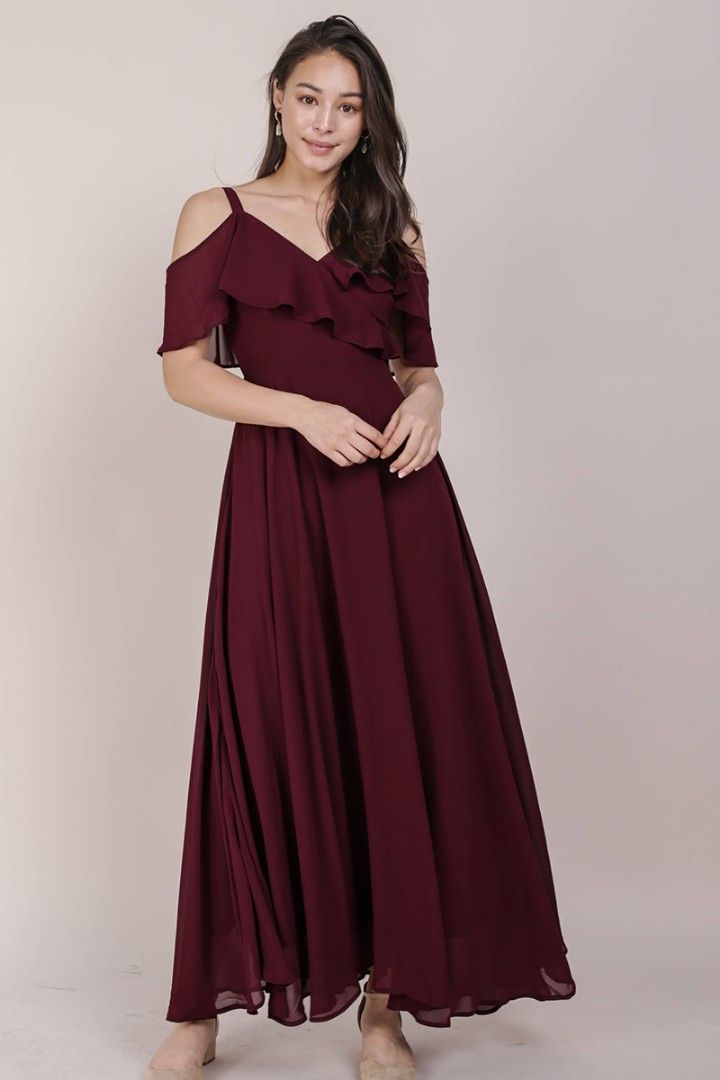 Red cold online shoulder maxi dress