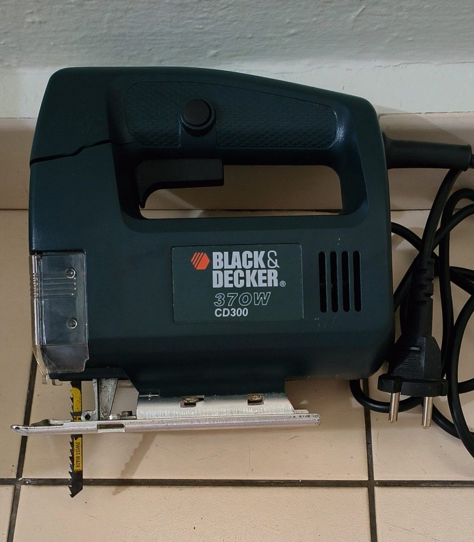 Bosch Jig Saw CD300, Furniture & Home Living, Home Improvement