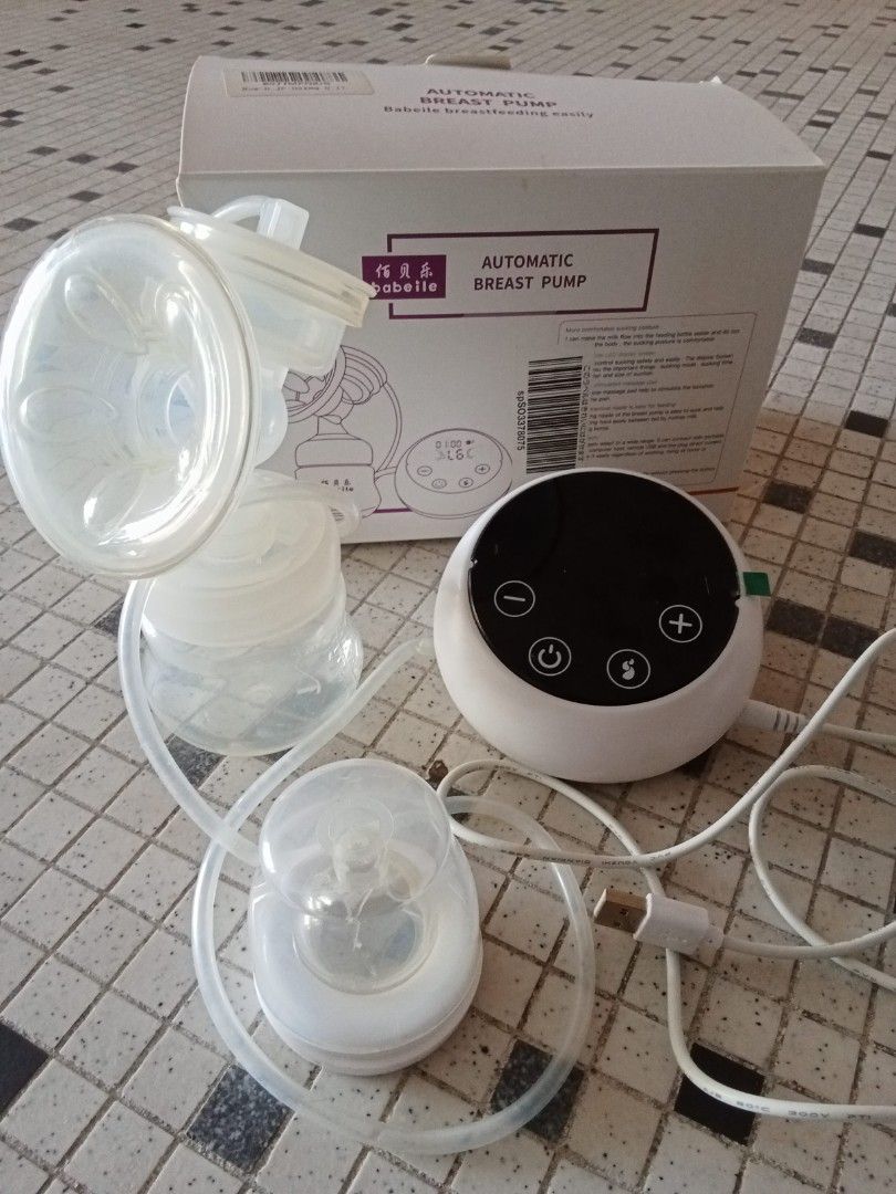 Breast pump