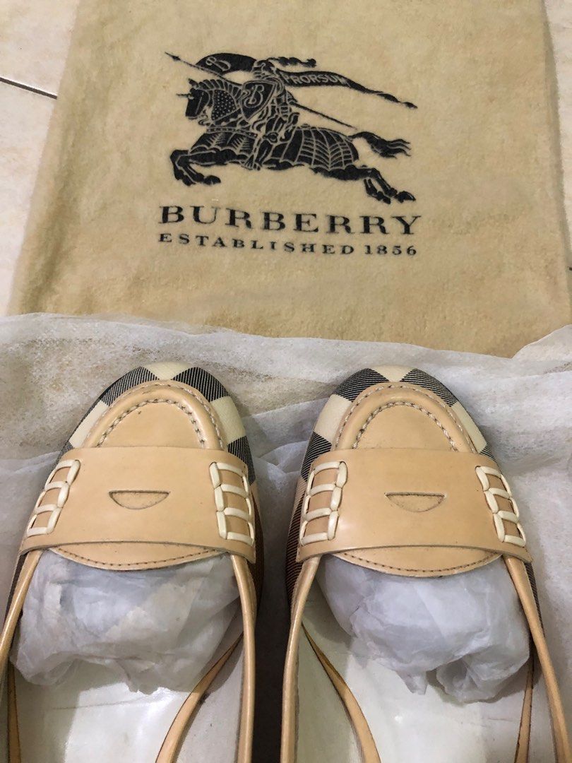 Burberry shoes sale size 7