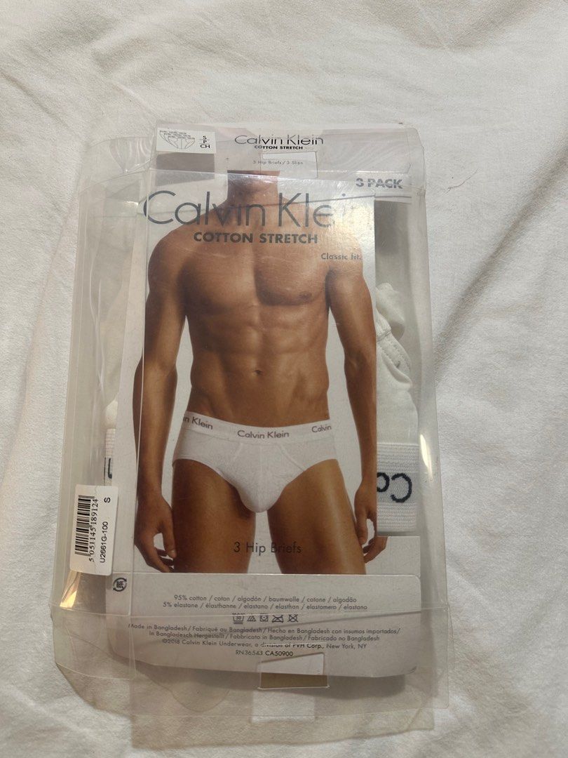 Calvin Klein Briefs Small (white, one piece), Men's Fashion, Bottoms, New  Underwear on Carousell