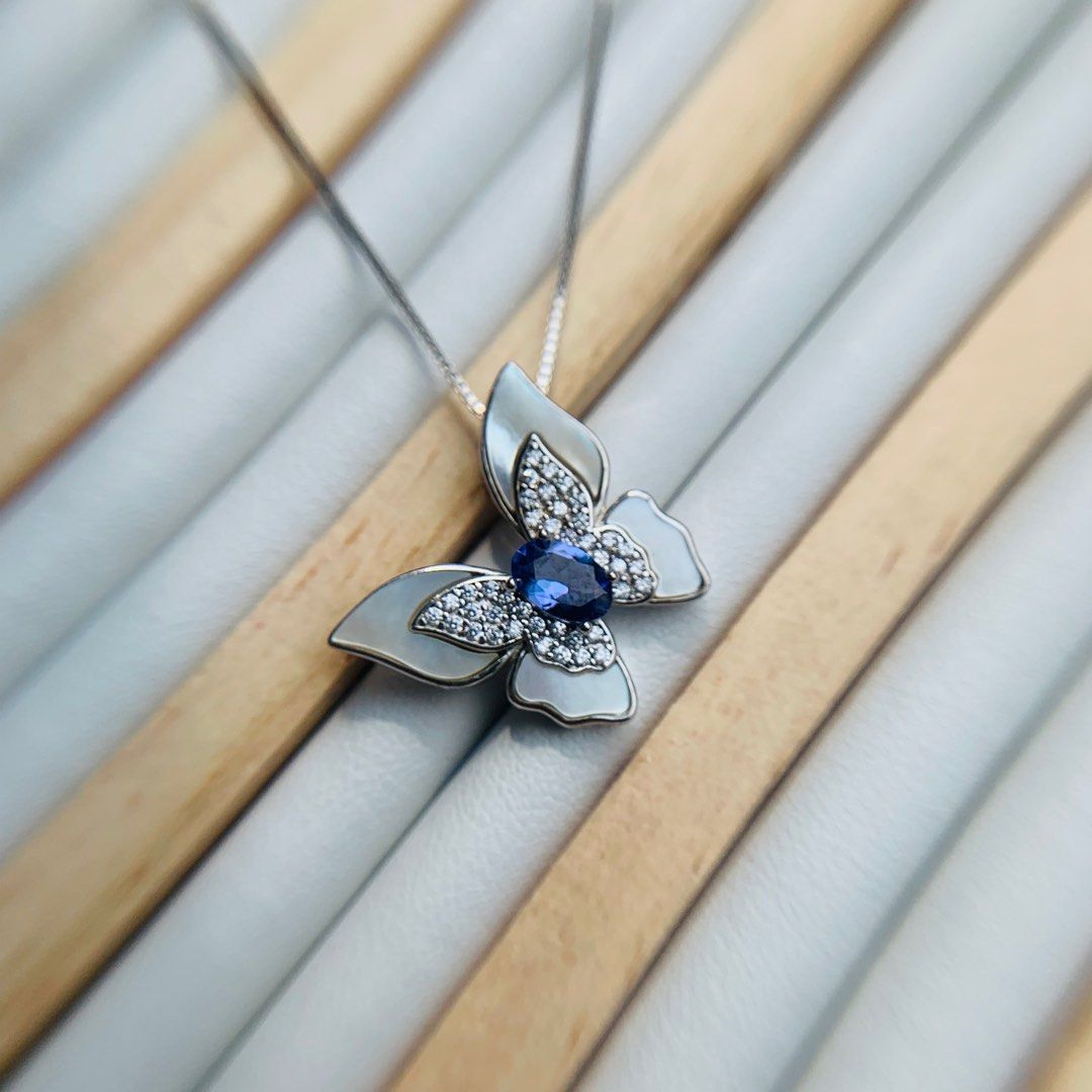 Certified Natural Tanzanite with Mother of Pearl 925 Sterling