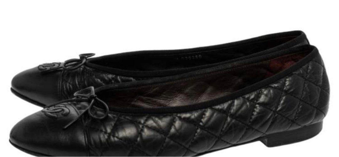 Chanel Black Quilted Leather CC Bow Ballet, Women's Fashion