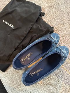 Chanel ballet flats eu 37, Women's Fashion, Footwear, Flats on Carousell