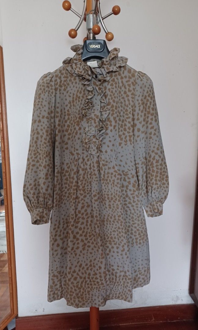 Chloe clothing sales