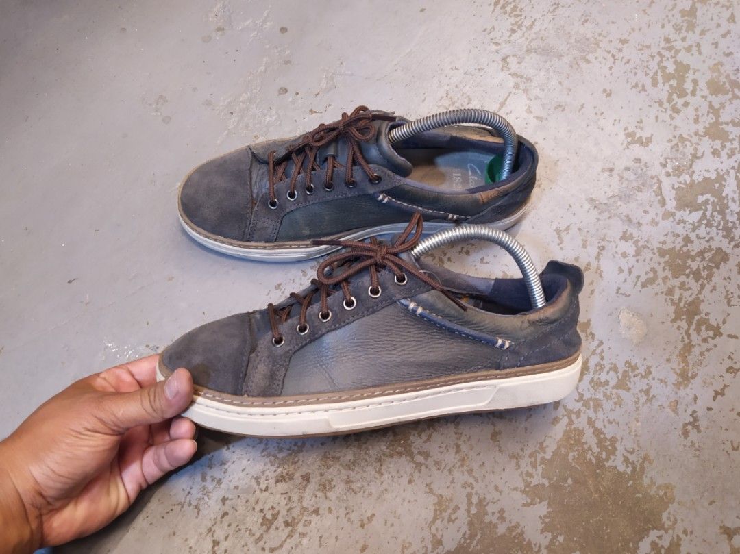 Clarks lorsen edge hotsell