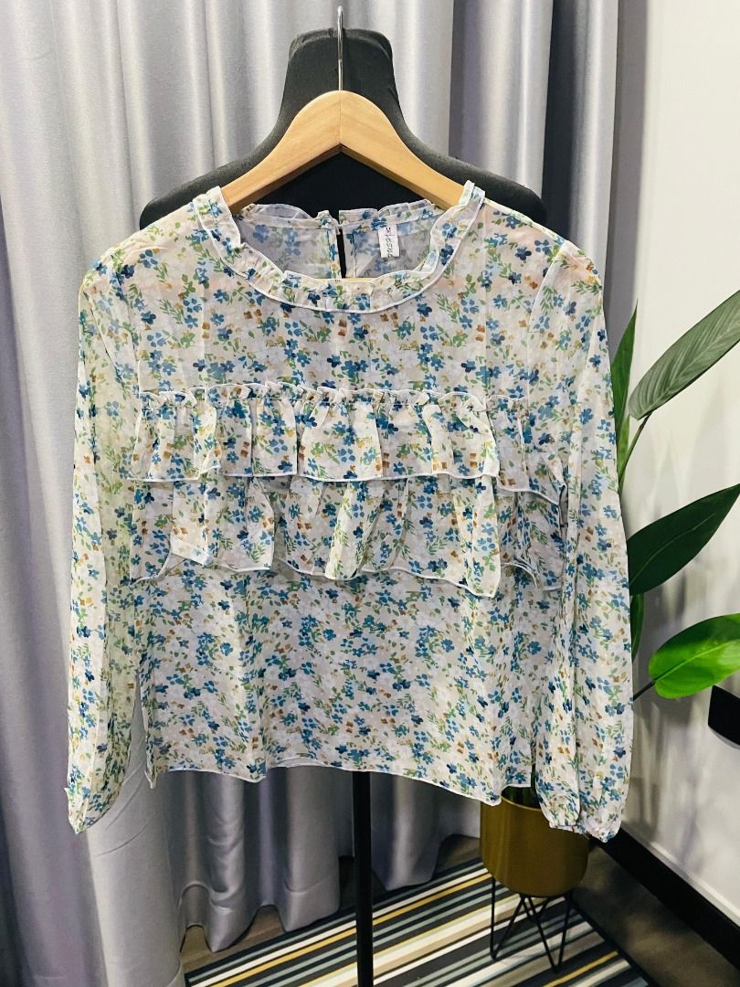 Casual top chiffon tops