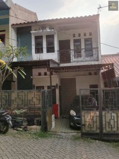 Dijual rumah secondary Semi Furnish dlm komplek do beji depok