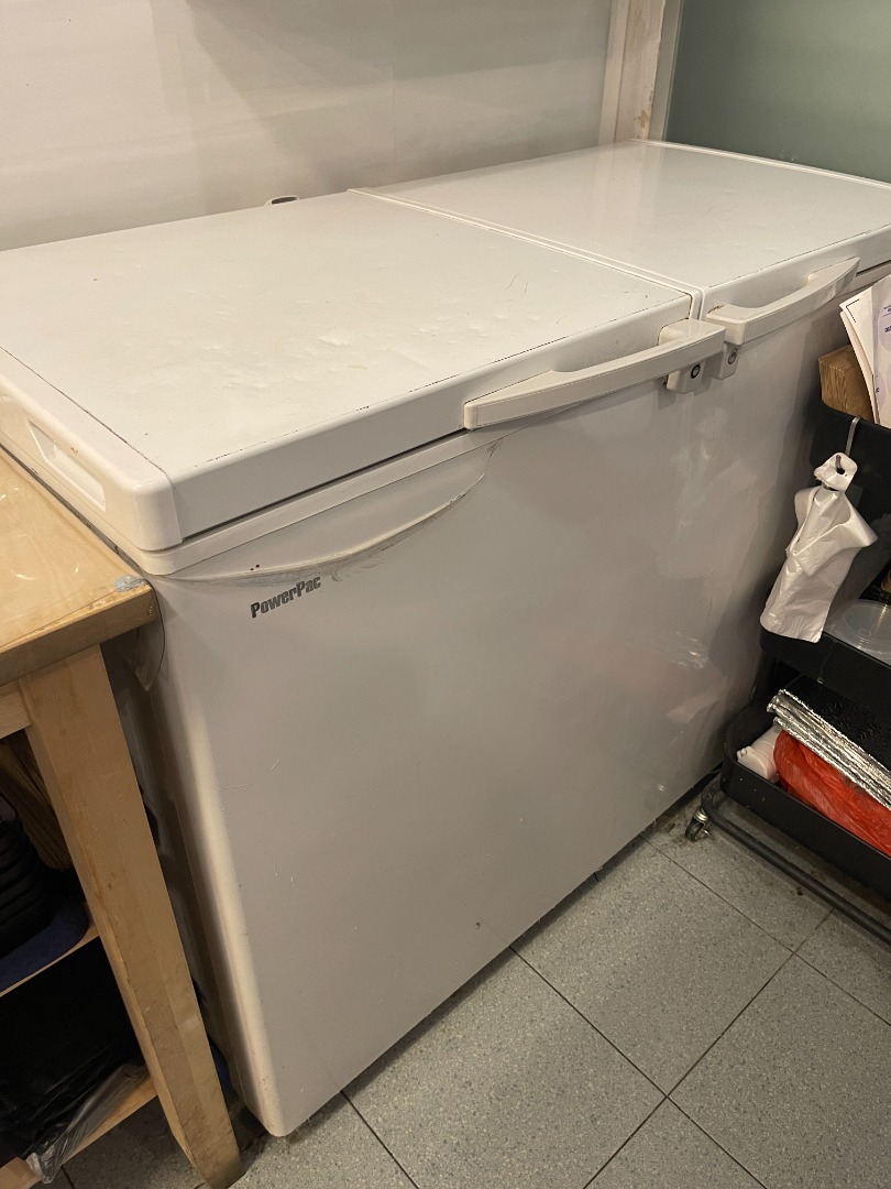 Dual chest freezer and chiller, TV & Home Appliances, Kitchen