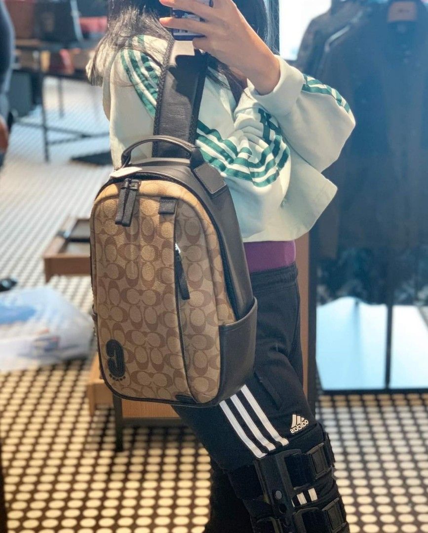EDGE PACK IN SIGNATURE CANVAS COACH 89909 598 89908 2337