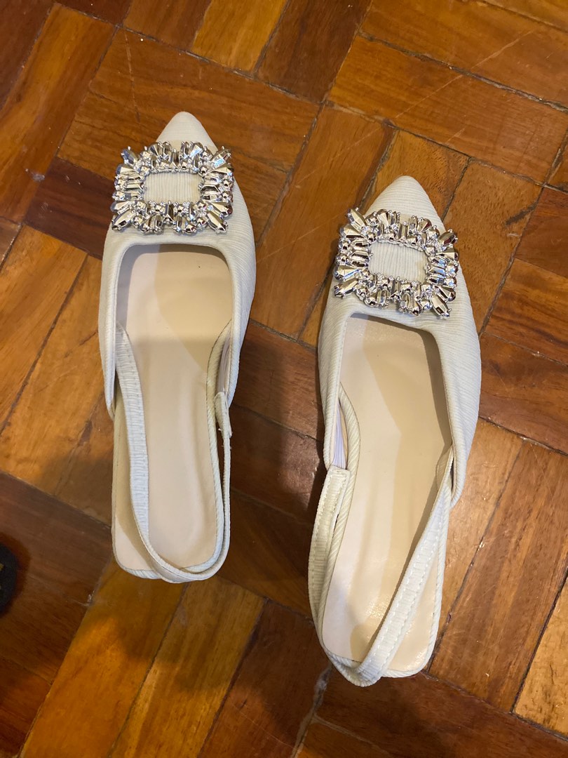 formal shoes with heels