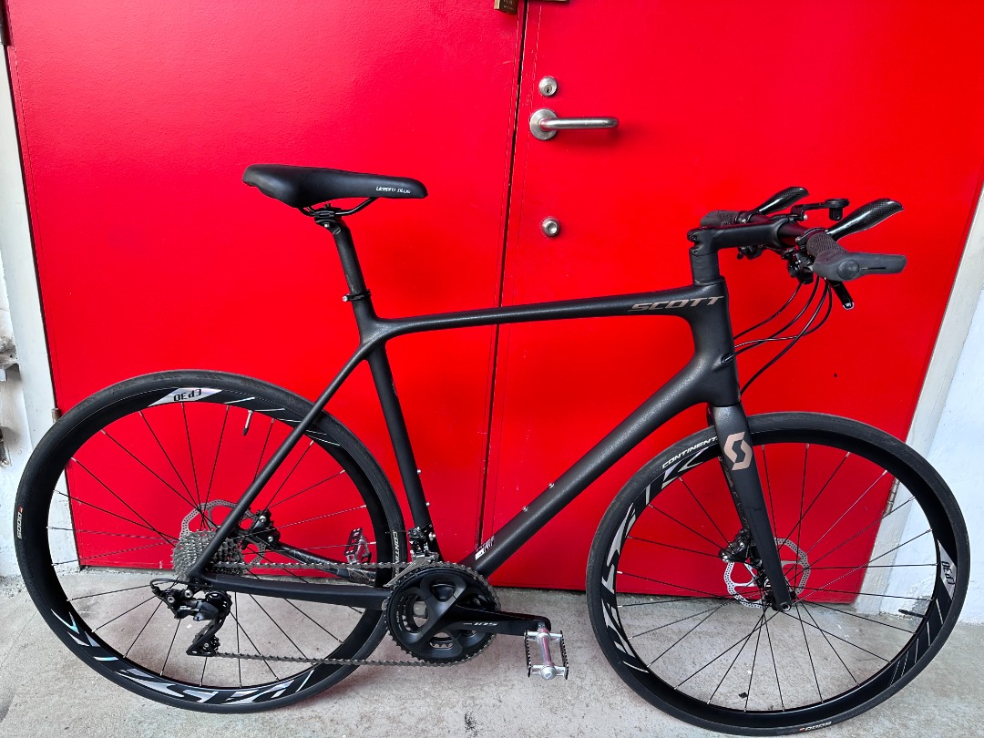 Scott metrix road clearance bike