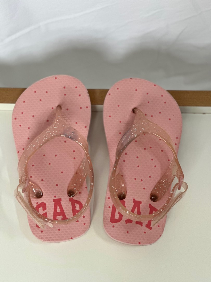 Gap 2025 girls slippers