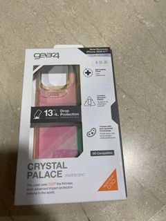 Gear4 Crystal Palace Iridescent