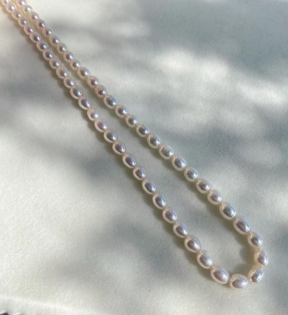 Genuine pearl necklace