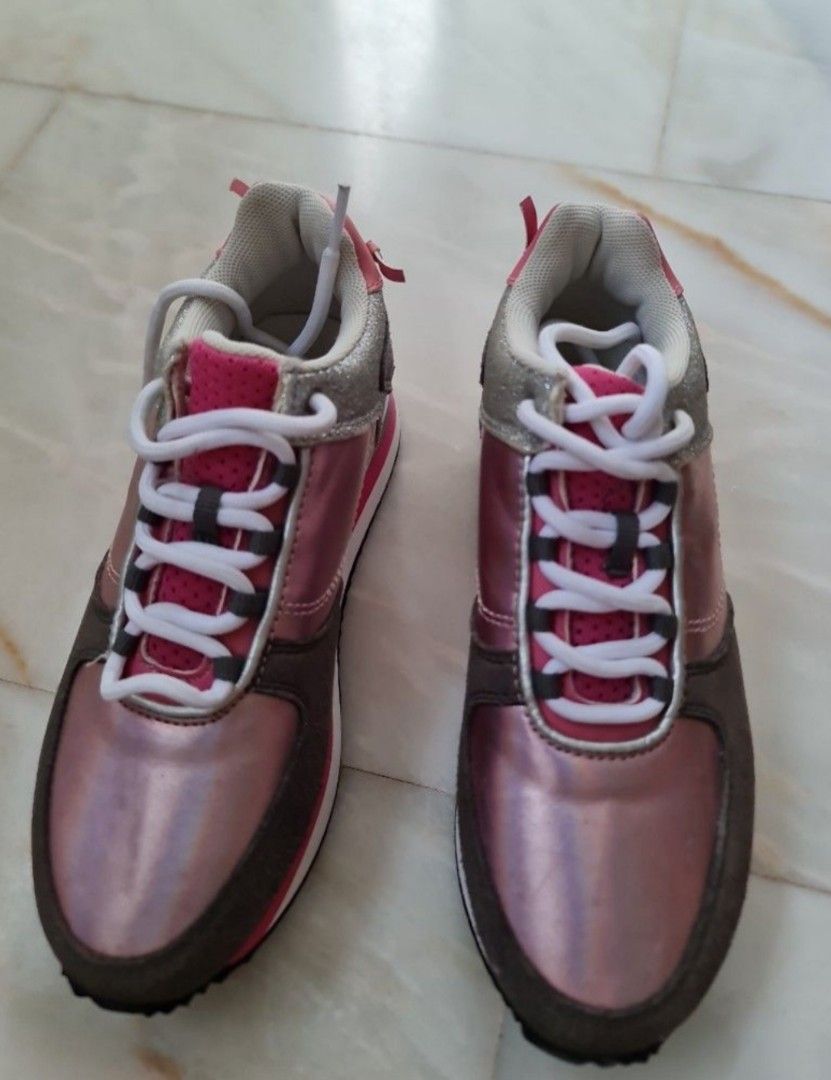 Guess girls pink silver high platform sneakers Babies Kids