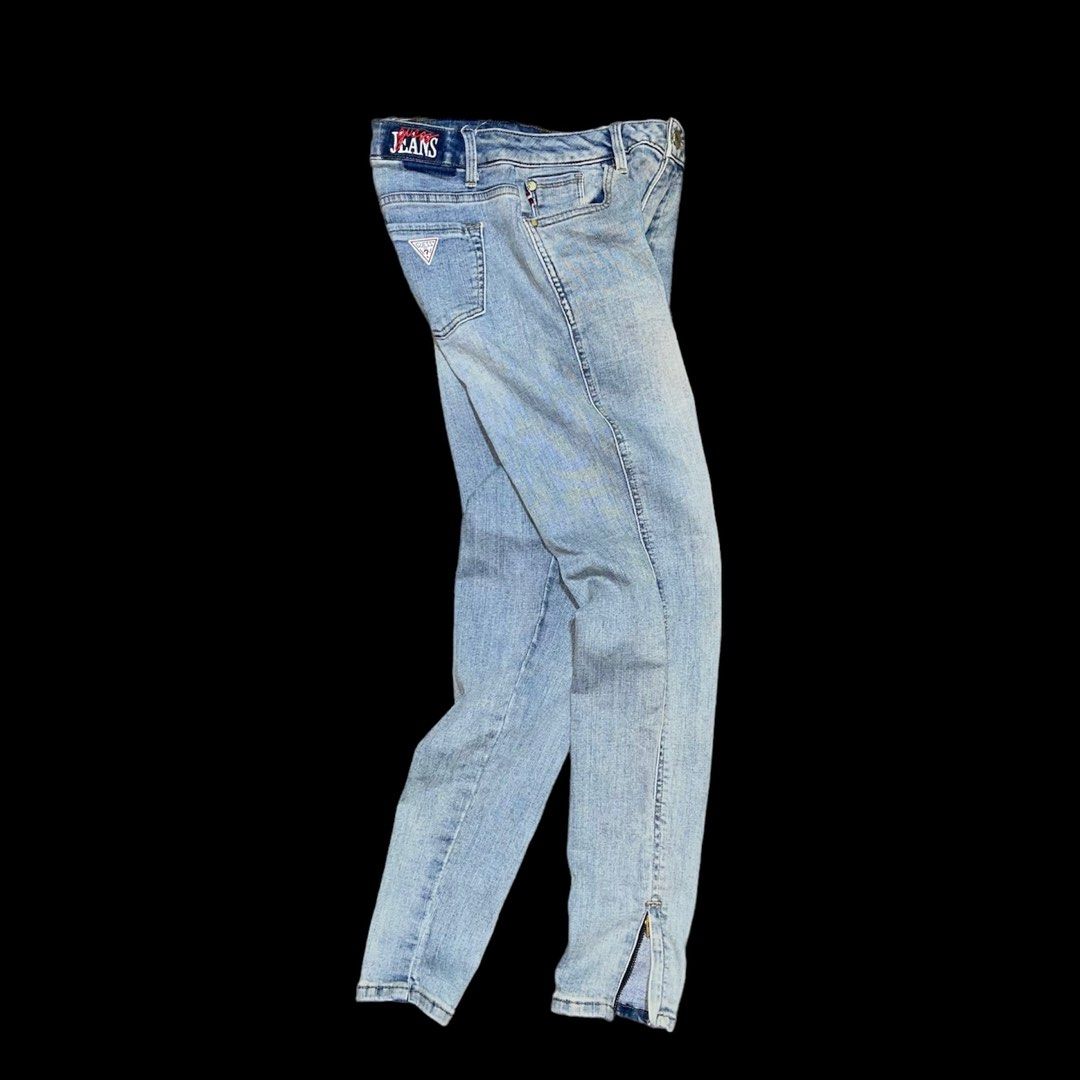 Guess Women s Denim Ankle Zip Pants Waistline 26 Authentic