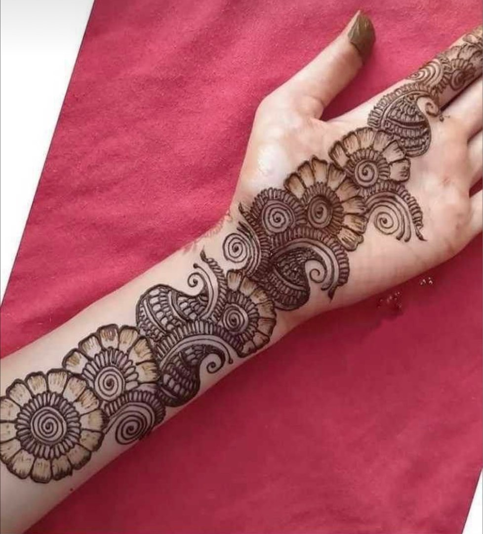 Henna service, Lifestyle Services, Event & Party Services on Carousell