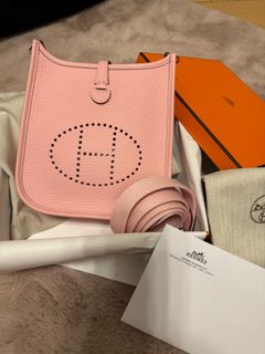 （分類：）位於 。 由 andrewnp 提交（商品編號 1266874856，圖片 1）。簡介： 。