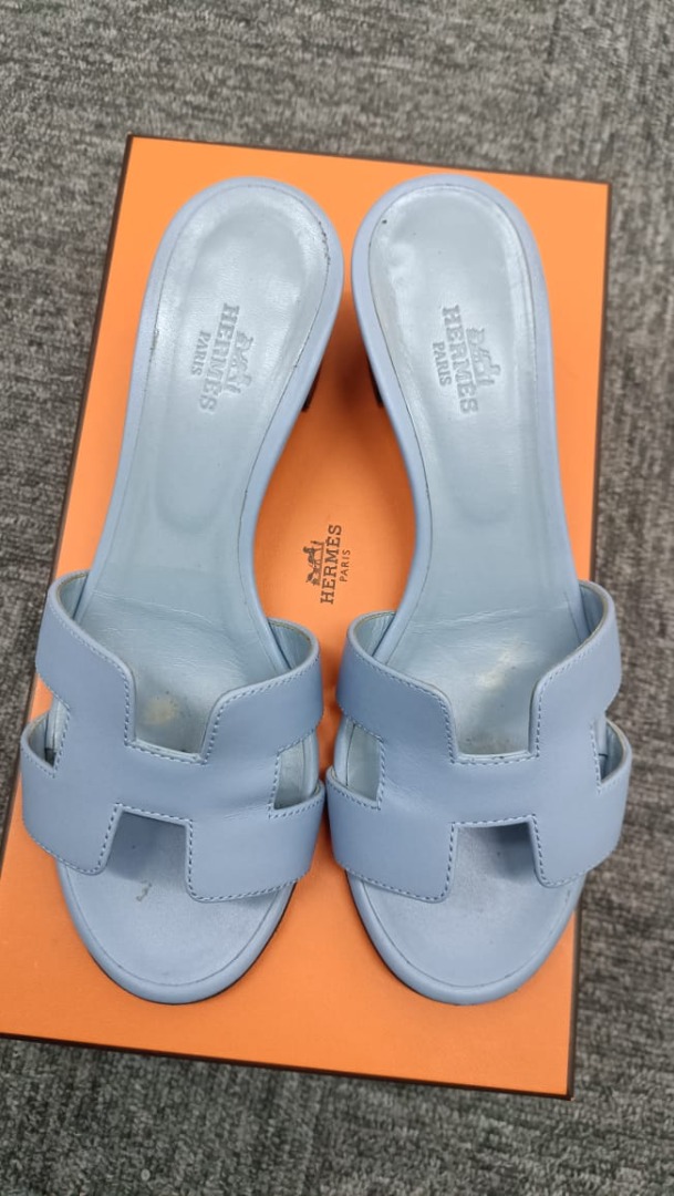 Oasis sandals hermes hotsell
