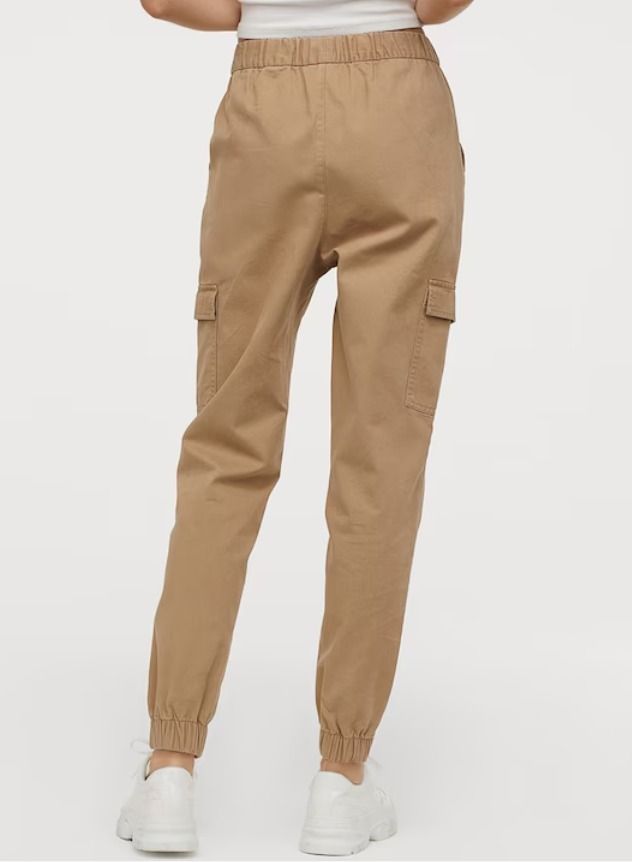 H&M Women Beige Solid Twill Cargo Trousers Pants Joggers (Beige